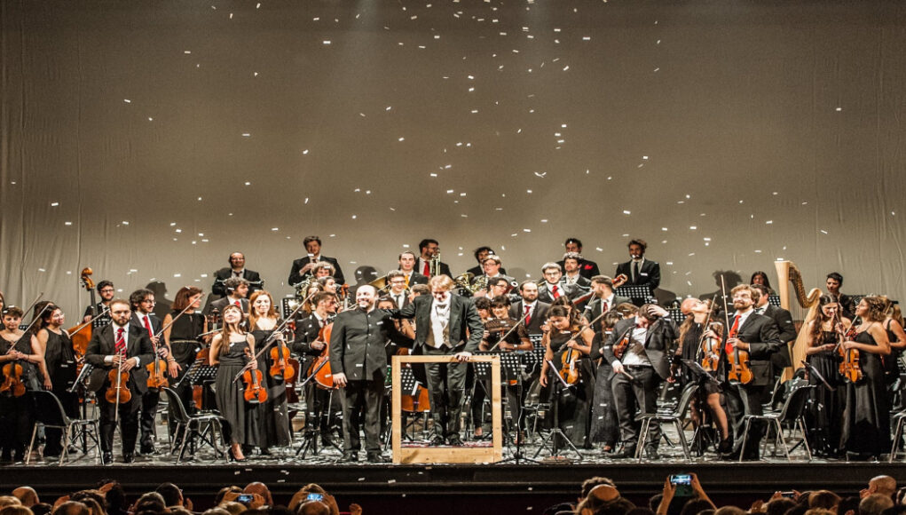 Orchestra-Senzaspine