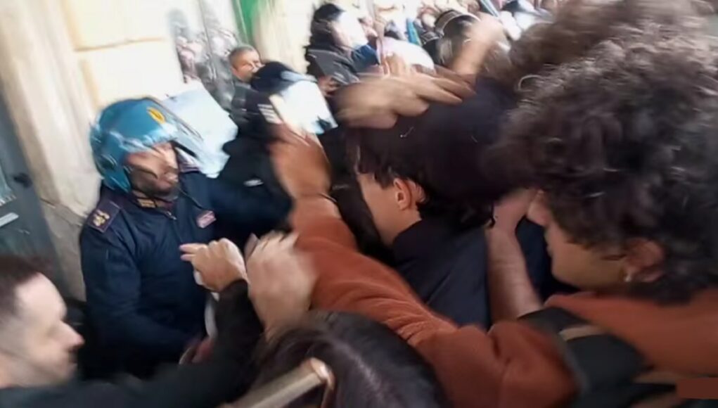 Scontri alla stazione