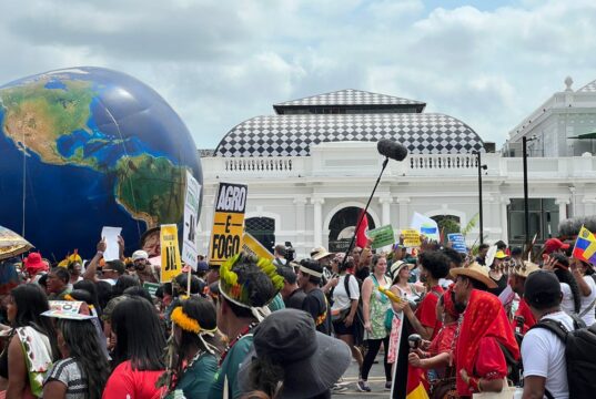 Cop30, il mondo in ordine sparso rinuncia a combattere le cause della crisi climatica Cop30