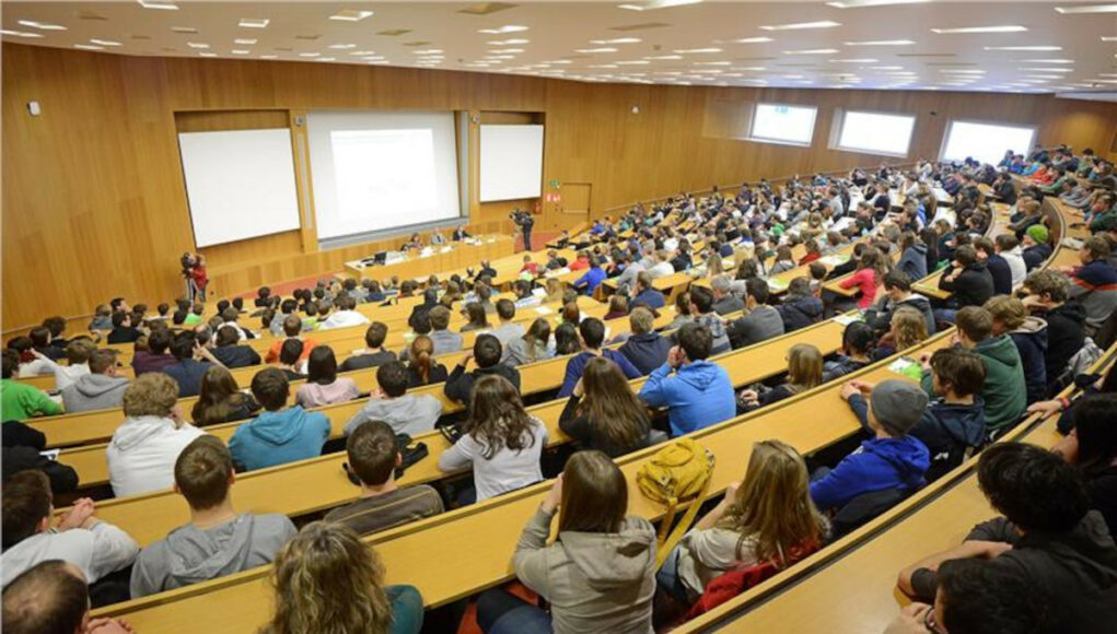 aula_universita-1719162414