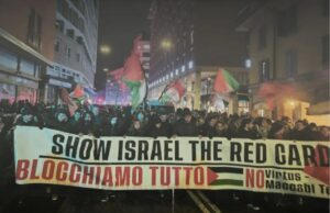 La contestazione alla partita con l’Hapoel Tel Aviv: «No alla normalizzazione di Israele» Hapoel Tel Aviv