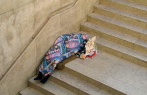 A Milano la quarta persona senza dimora morta: una riflessione su quale accoglienza Senza dimora