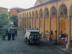 Sgombero della tendopoli all’Annunziata di Bologna: il futuro delle persone senza dimora Tendopoli