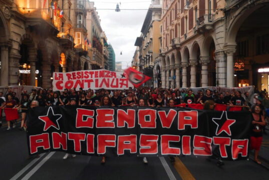 La battaglia di Genova Antifascista contro la sede di Casapound (vicina a piazza Alimonda) Genova Antifascista