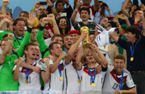 La storia dei Mondiali di calcio: come si è arrivati al format attuale mondiai