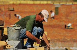 Ondata di calore, i sindacati chiedono un’ordinanza regionale per fermare il lavoro Ondata di calore