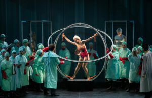 Olympia: in scena l’opera del presente
