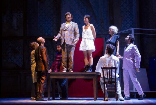 Grandi classici e storie attuali: la nuova stagione di prosa del Teatro Duse