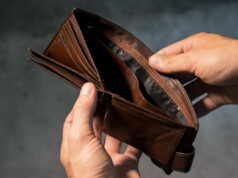 Repressione economica, il nuovo strumento dei despoti per zittire il dissenso Repressione economica